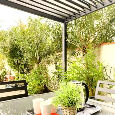 아파트 2 Chambres, Terrasse, Climatisation, 3 Minutes Plages