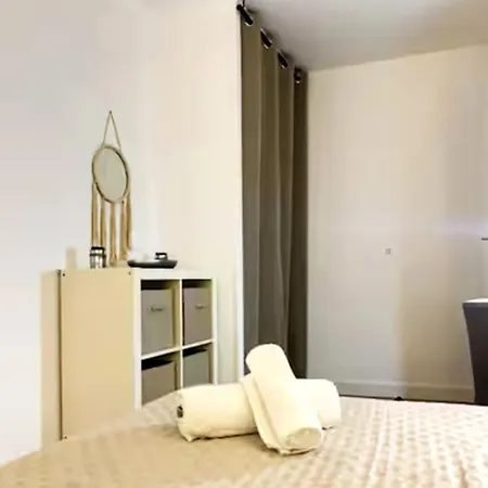 Διαμέρισμα 2 Chambres, Terrasse, Climatisation, 3 Minutes Plages