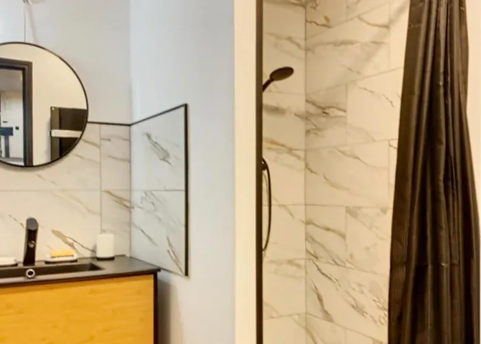 With A Terrace 3 Minutes From The Beaches